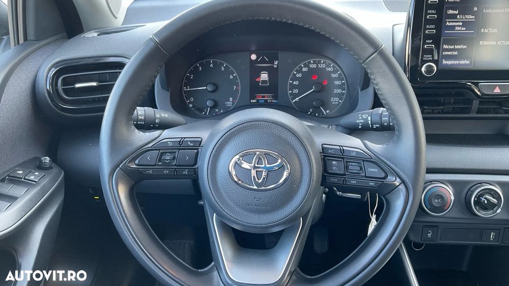 Toyota Yaris 1.5 L Dynamic - 13