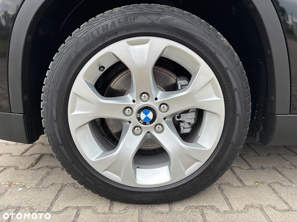 BMW X1 sDrive18d xLine - 22