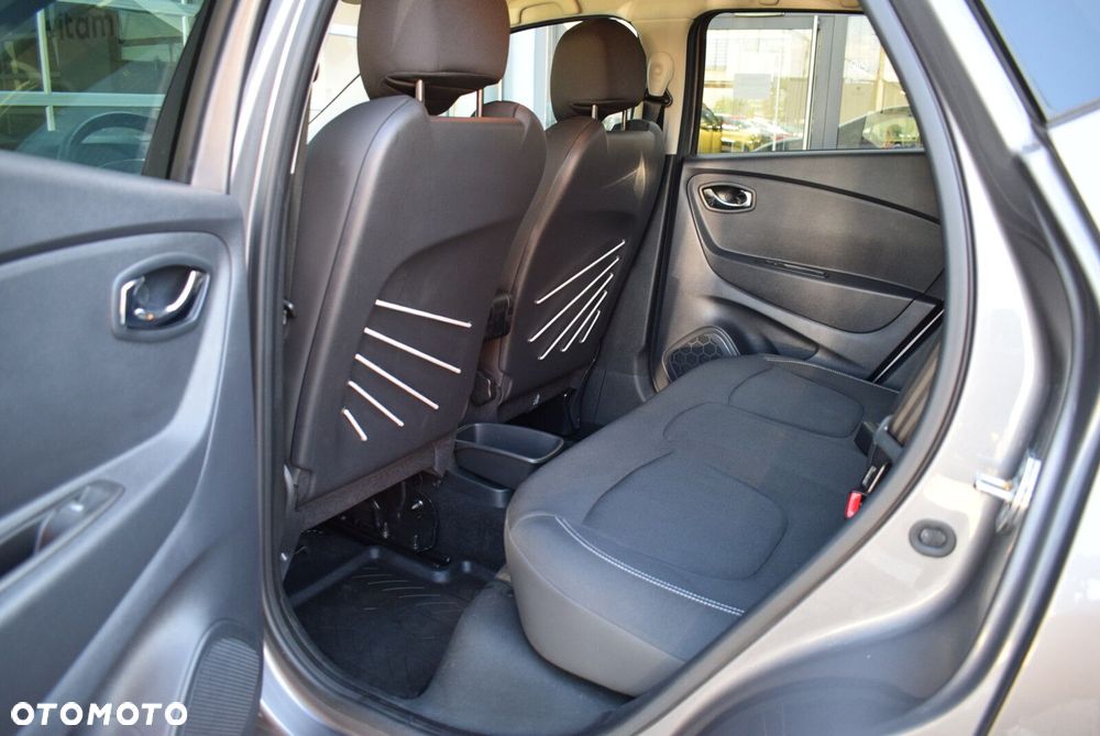 Renault Captur 1.2 Energy TCe Limited - 24