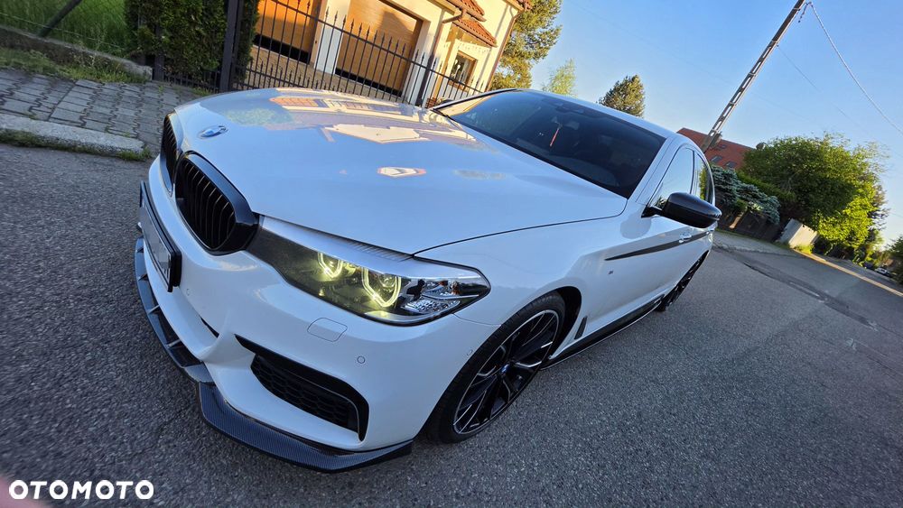 BMW Seria 5 520d M Sport - 1