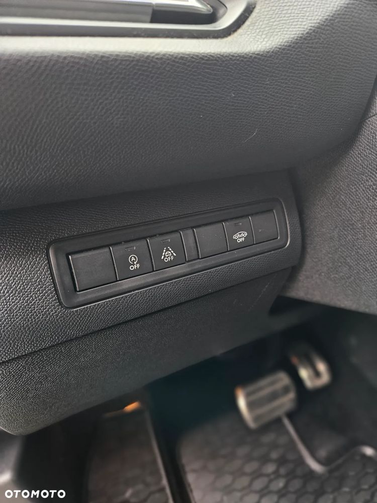 Peugeot 308 BlueHDi FAP 150 EAT6 Stop&Start GT-Line Edition - 16