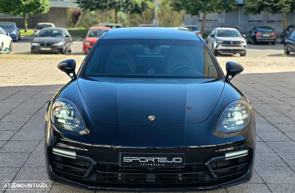 Porsche Panamera 4 E-Hybrid Executive