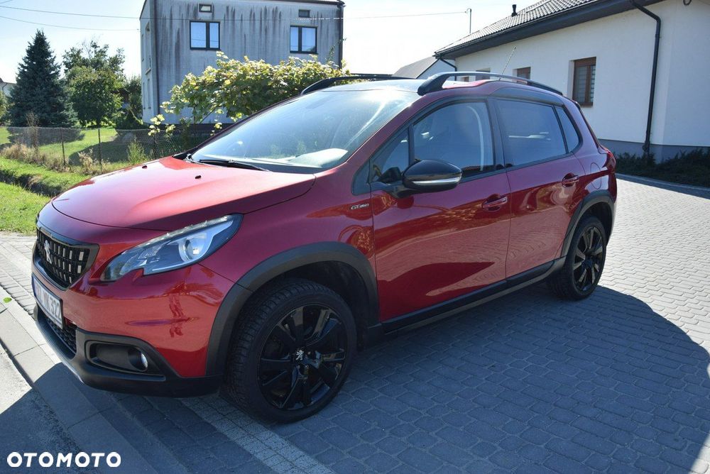 Peugeot 2008 1.2 Pure Tech Allure S&S - 8