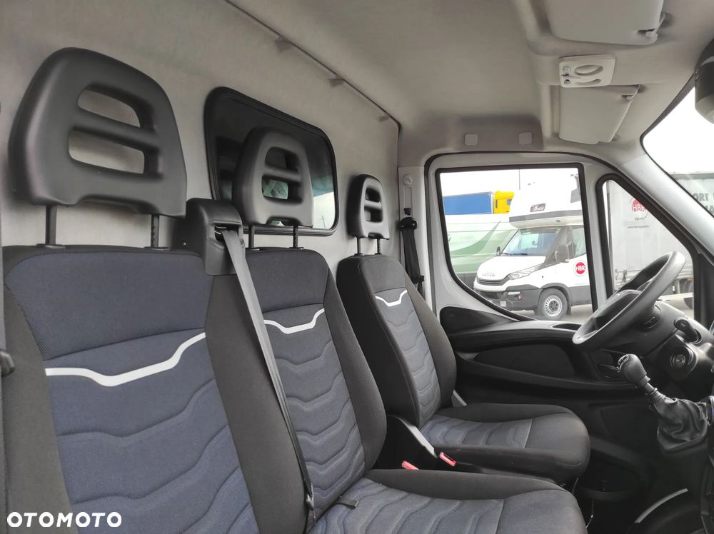 Iveco Daily 35S16 - 16