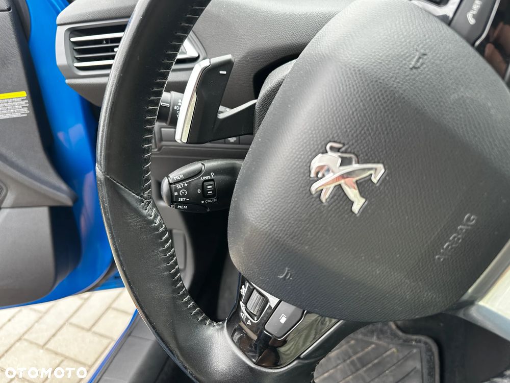 Peugeot 308 - 9