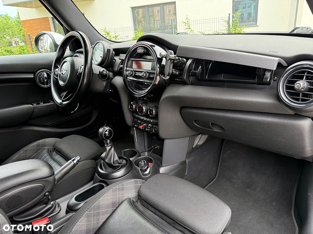 MINI Cooper D Seven Chili - 18