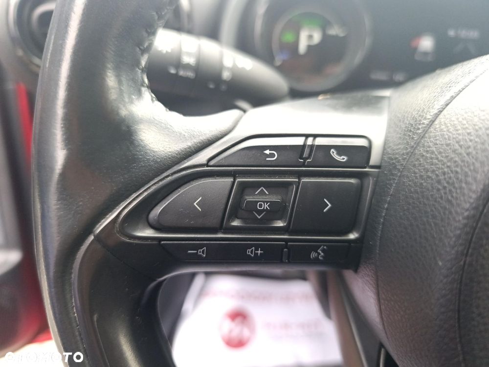 Toyota Yaris - 32