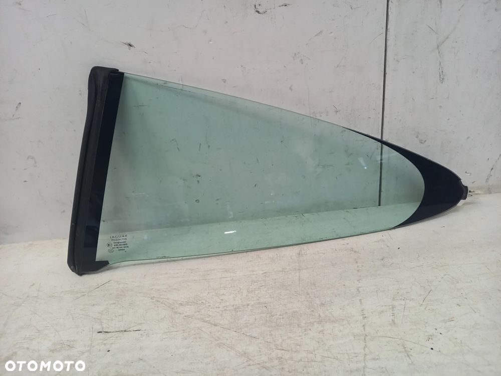 Jaguar Xk X150 szyba tylna tyl boczna karoseryjna lewa