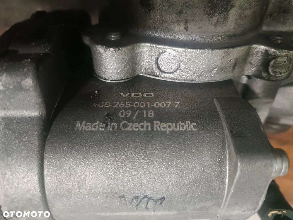 AUDI A4 B6 00-04 2,0 FSI zawór EGR 06D131569C + przepustnica 0280750134 * - 3