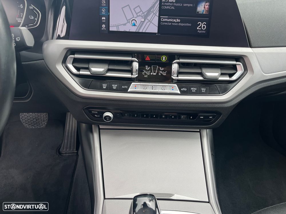 BMW 330 e Corporate Edition Auto - 38
