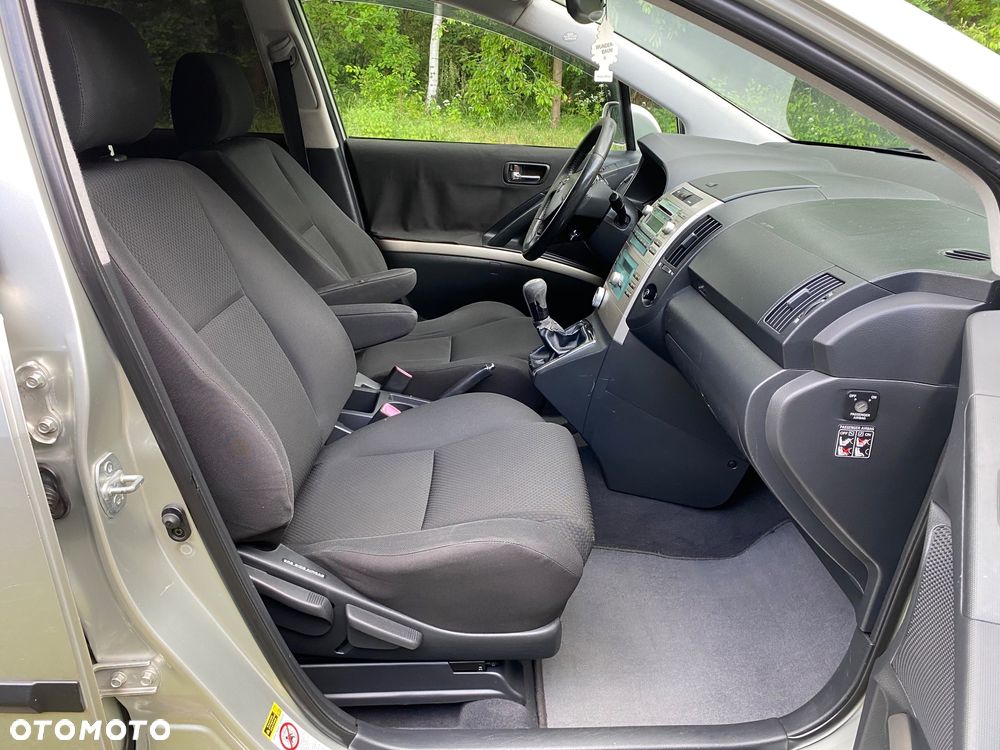 Toyota Corolla Verso 1.6 Sol - 13