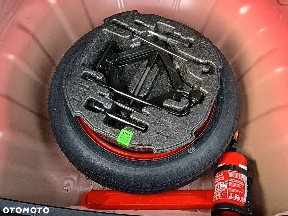 Hyundai Elantra - 26