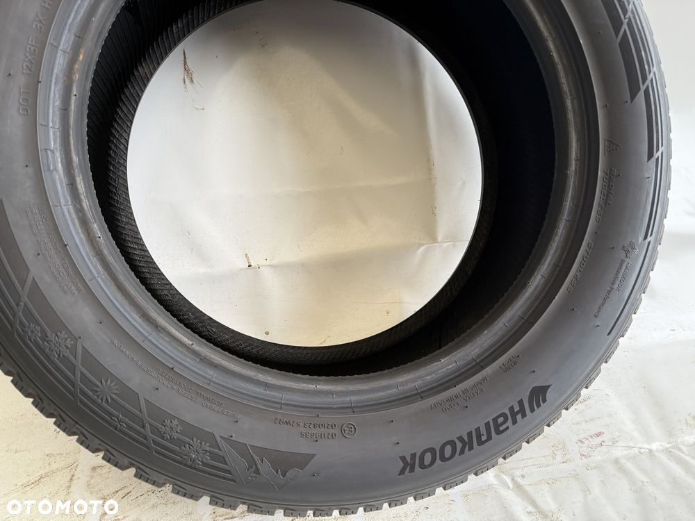 235/55/17 Hankook Winter I Cept Evo3 103V 2023R (513) - 3