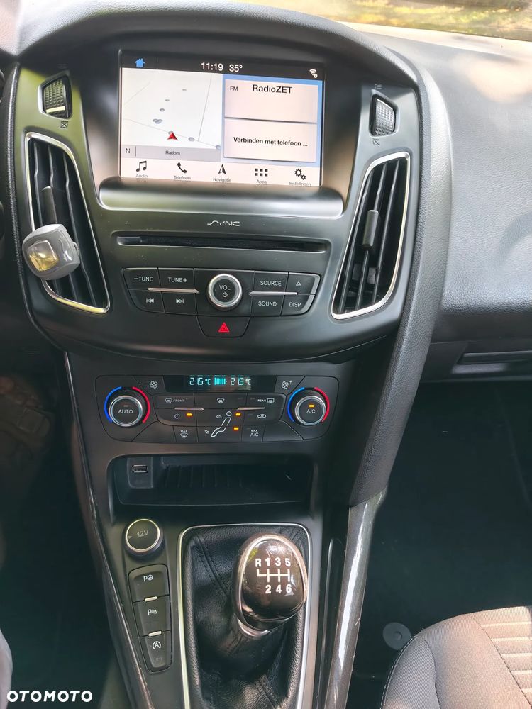 Ford Focus 1.5 EcoBoost Active Business - 21