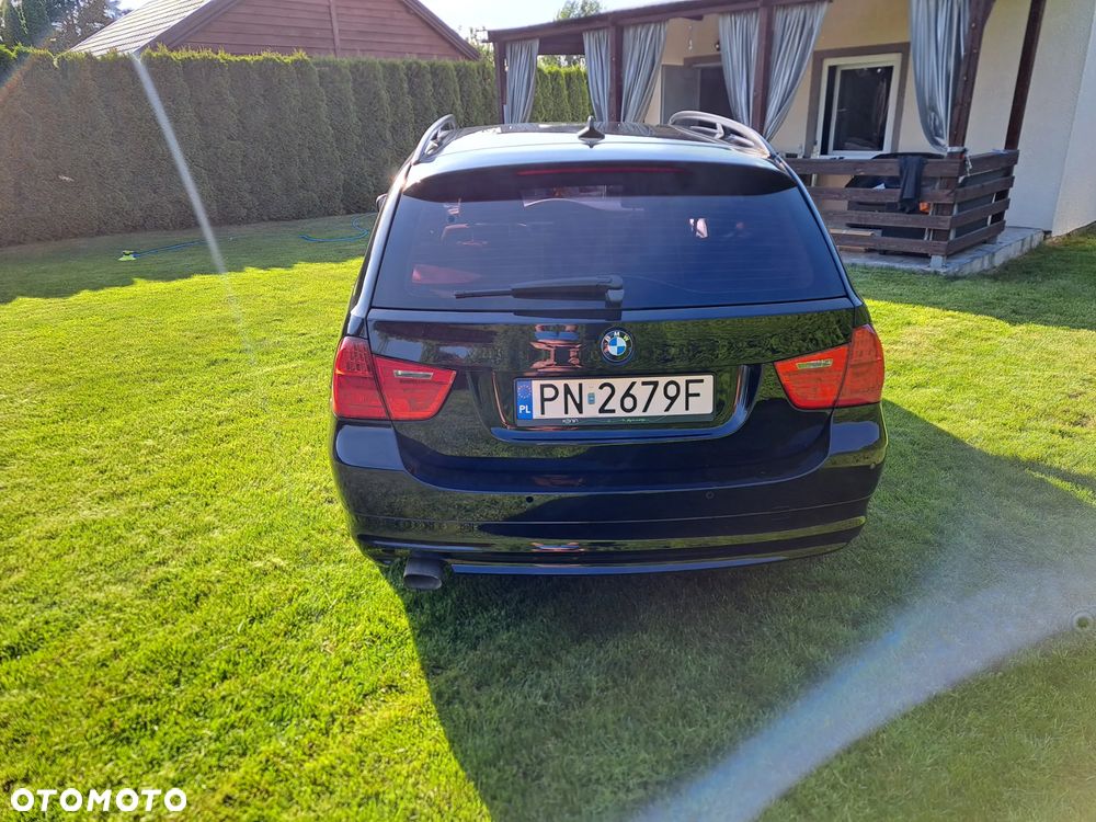 BMW Seria 3 316d - 15