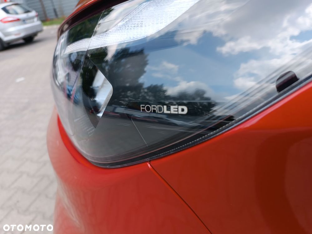Ford Tourneo Custom 2.0 EcoBlue L2 Titanium SelectShift - 36