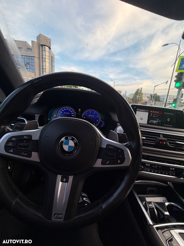 BMW Seria 7 740d xDrive - 5