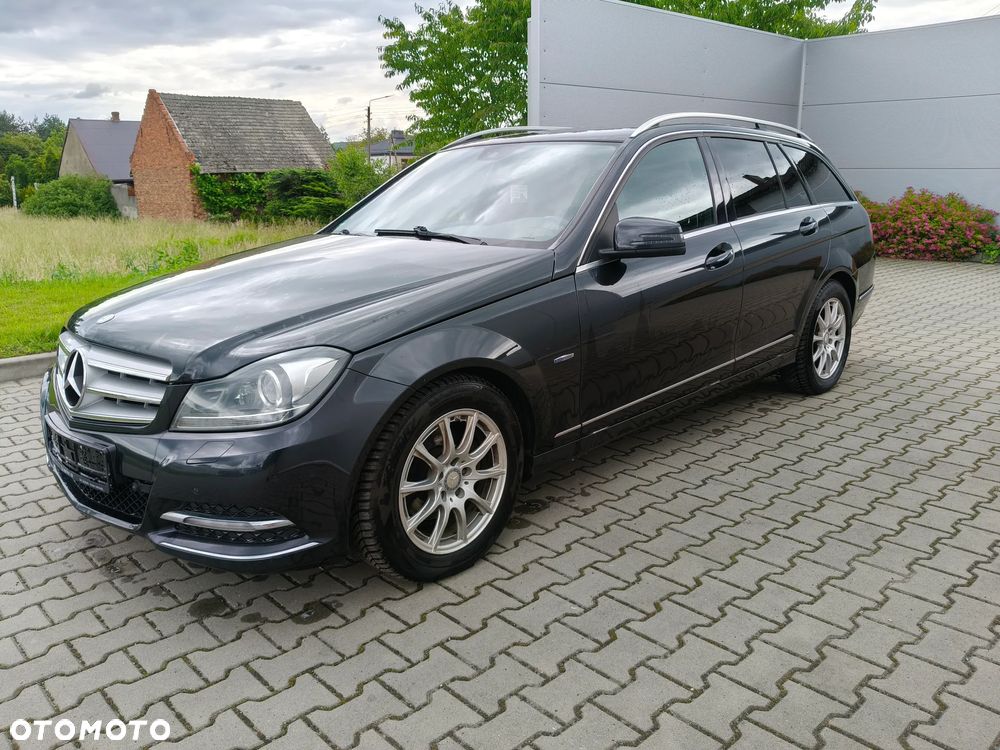 Mercedes-Benz Klasa C 200 CDI Avantgarde Edition - 4