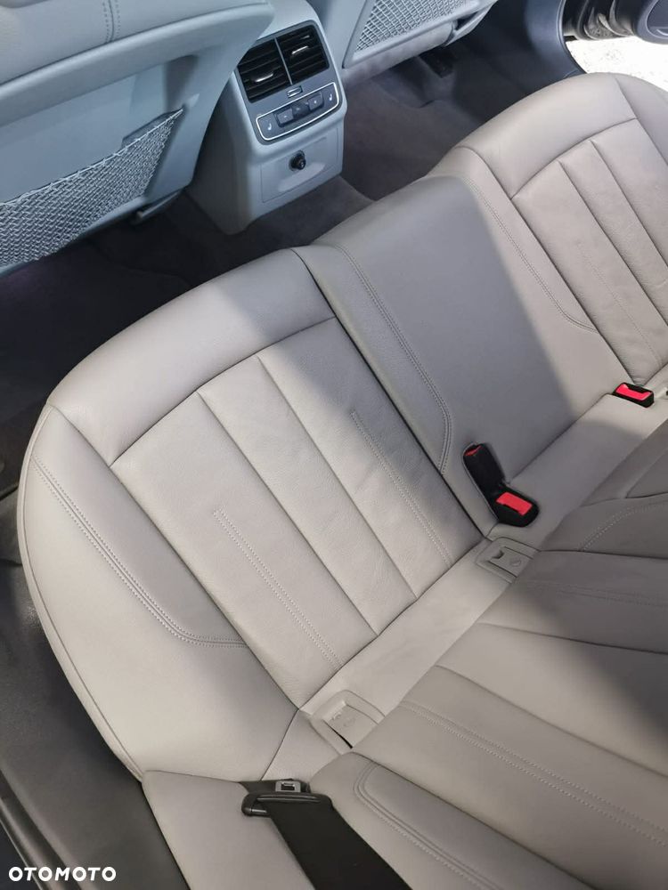 Audi A4 Limousine 2.0 TDI S tronic - 21