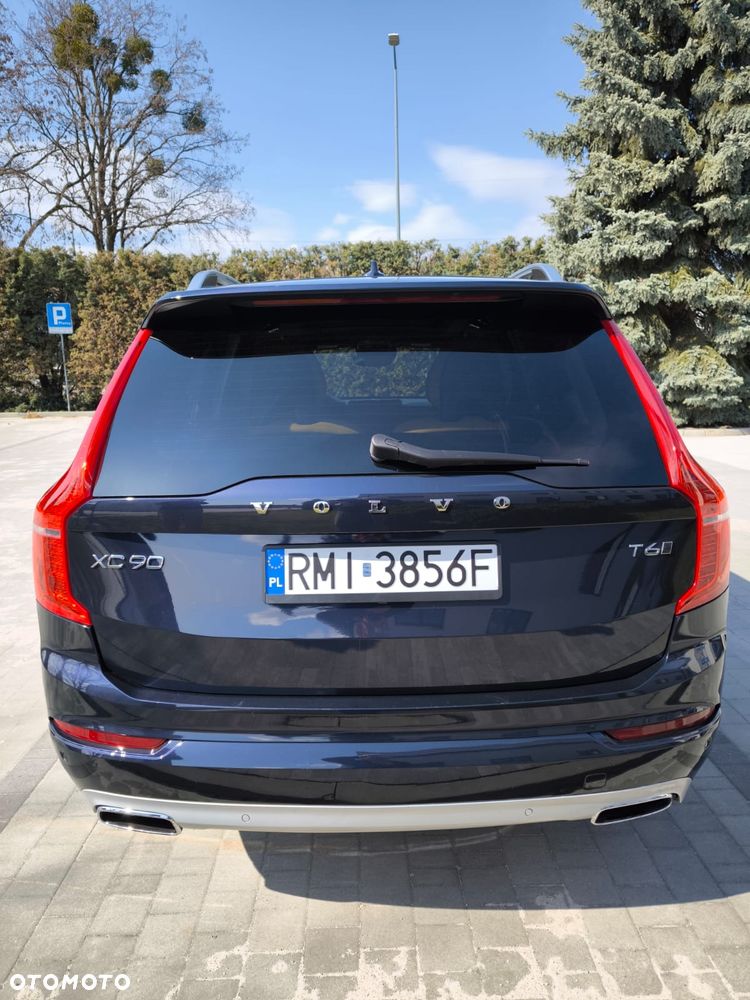 Volvo XC 90 T6 AWD Geartronic Momentum - 4