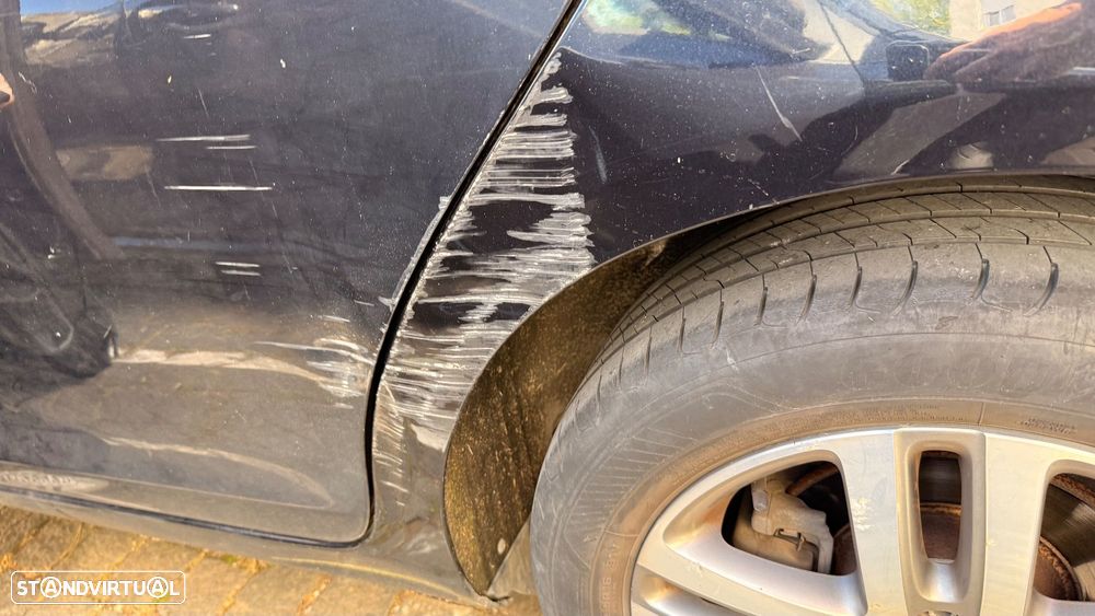 VW Golf Variant 1.6 TDi Confortline - 16