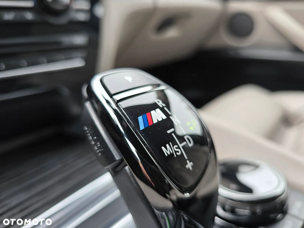 BMW X6 M50d - 29