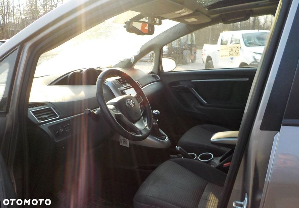 Toyota Verso - 28