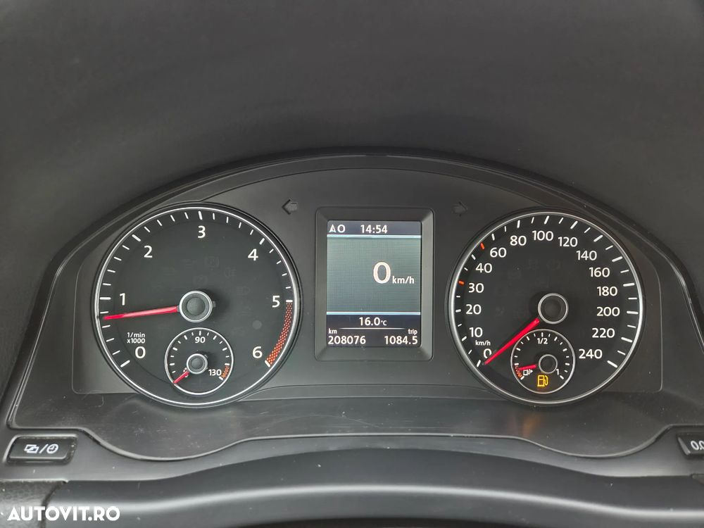 Volkswagen Golf Plus 2.0 TDI DPF Life - 11