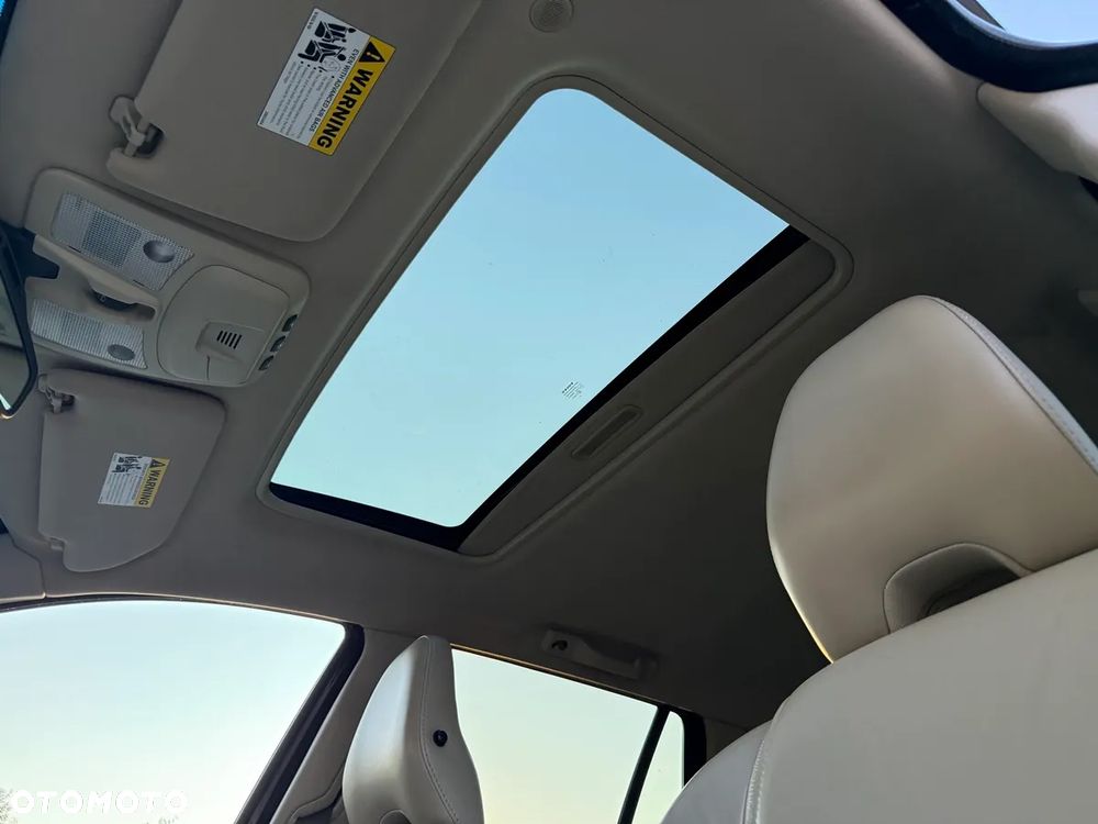 Volvo XC 90 3.2 AWD Executive - 28