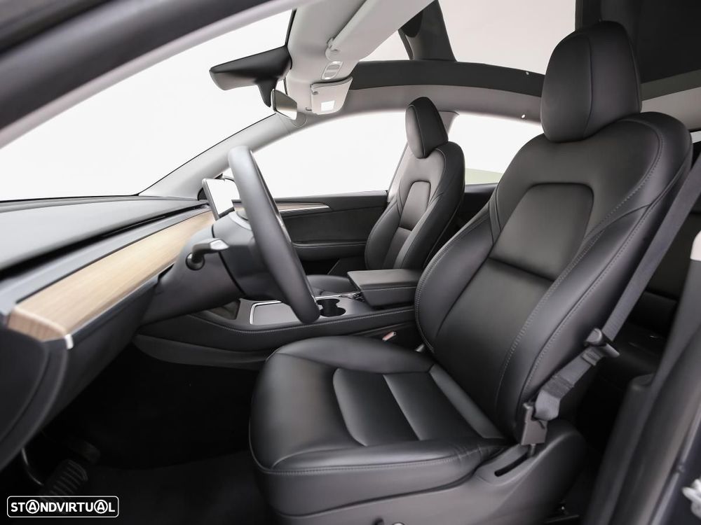 Tesla Model Y Tração Traseira - 8