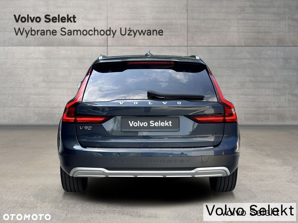 Volvo V90 Cross Country - 5