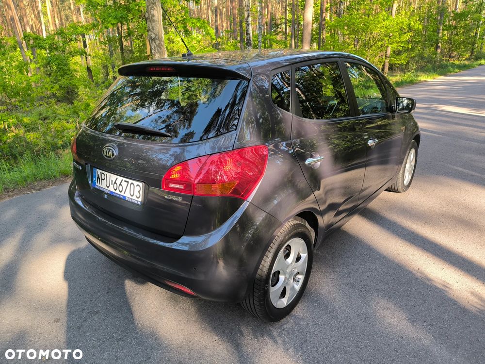 Kia Venga 1.6 CRDi L - 10