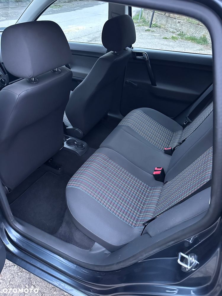 Volkswagen Polo 1.2 Comfortline - 6