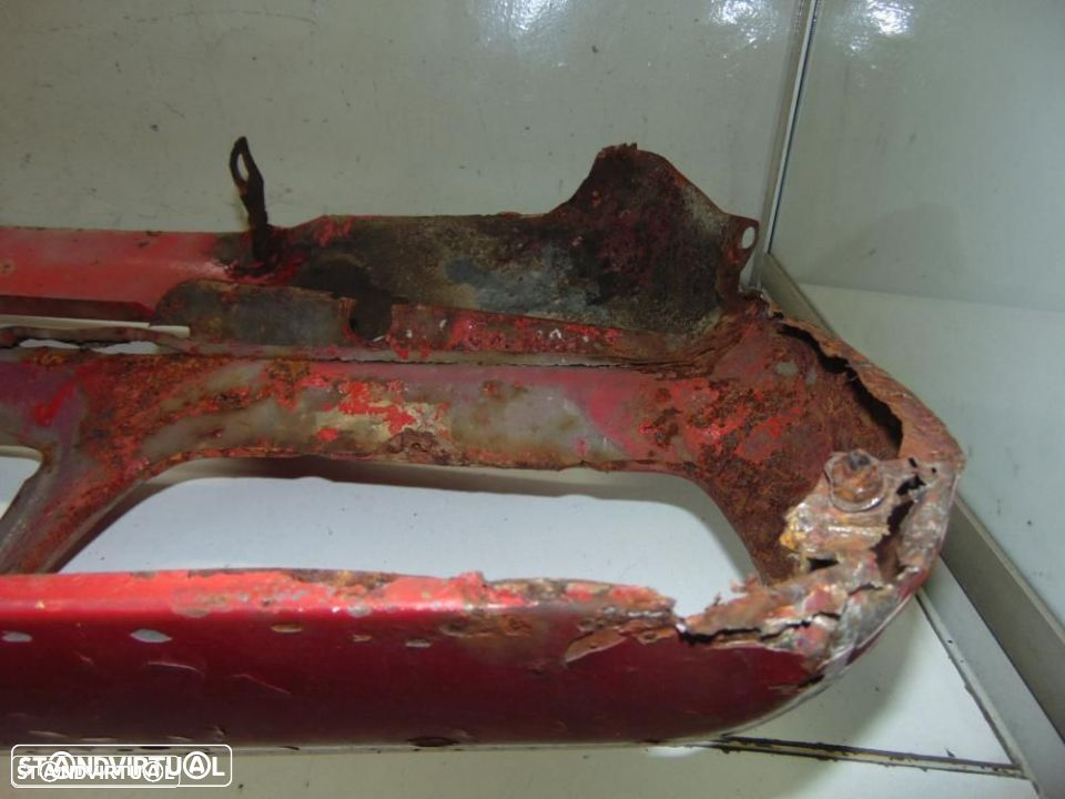 Mazda 818 frente de chapa - 7