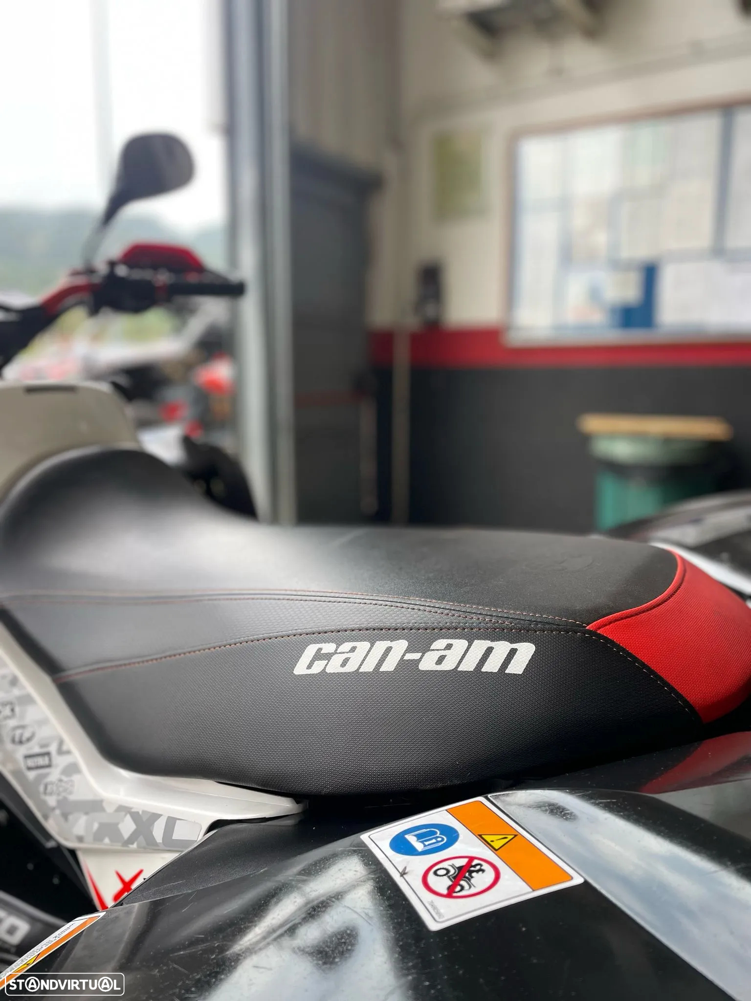 Can-Am Renegade 650 XXC - 24