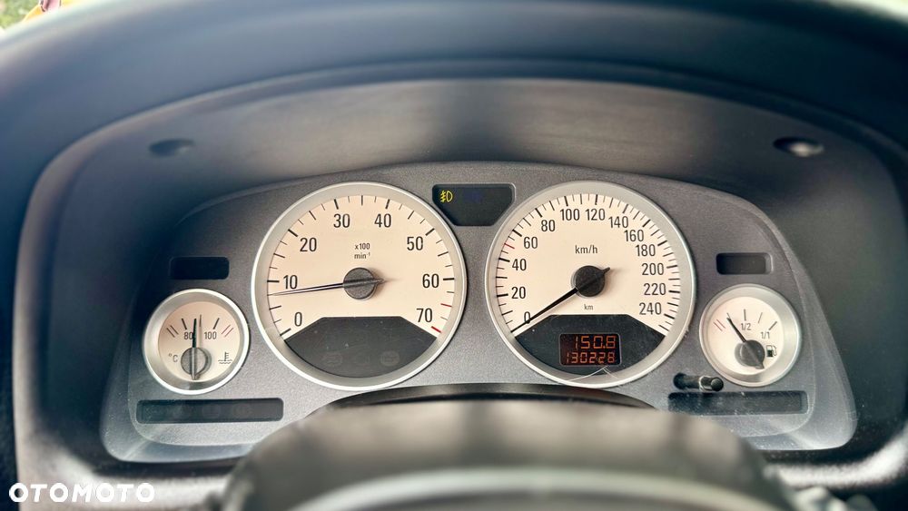 Opel Astra 1.8 Bertone - 6