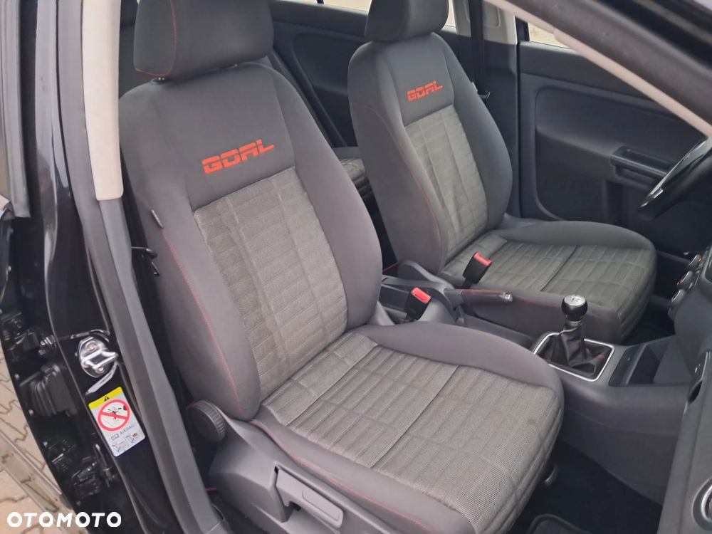 Volkswagen Golf Plus - 22