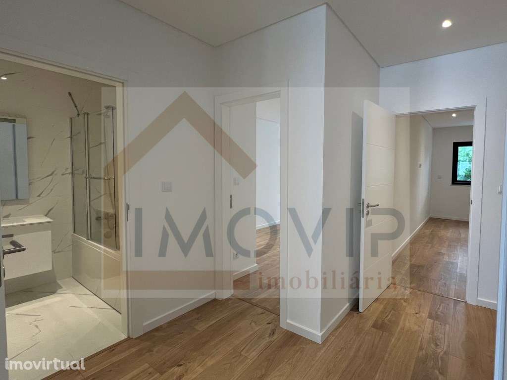 Apartamento T3 Luxuoso - Grande imagem: 4/12