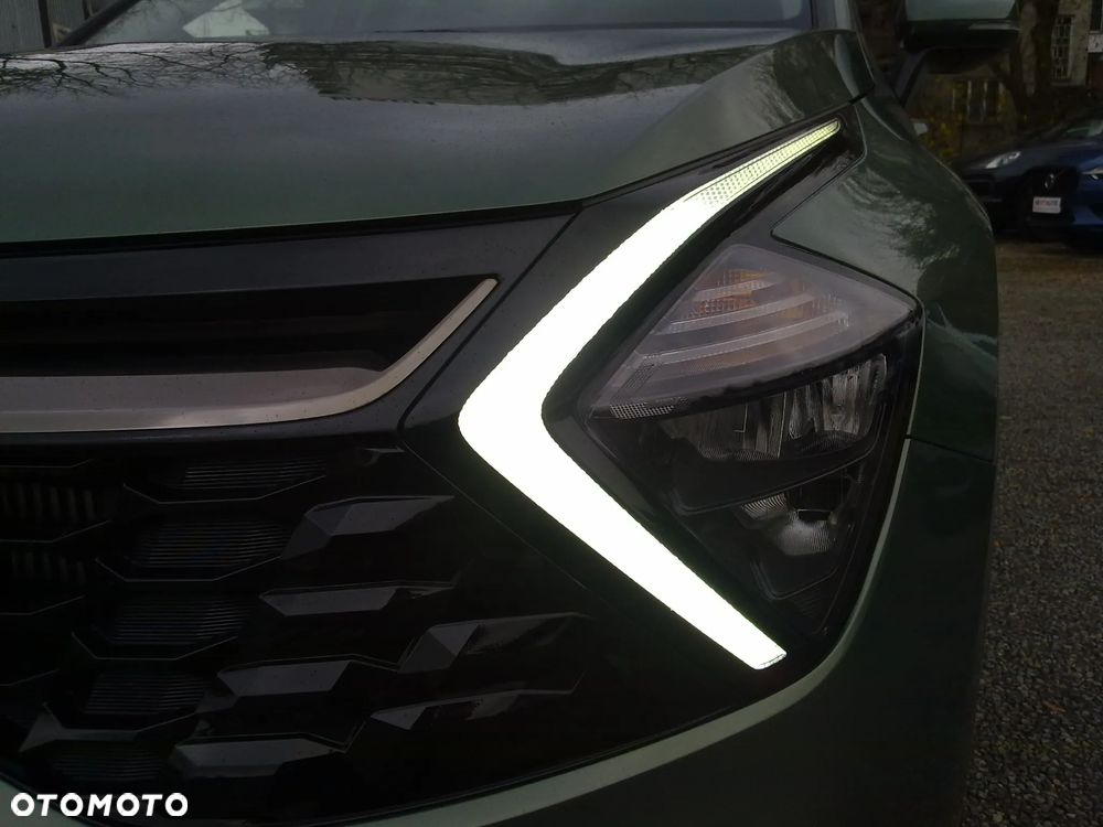 Kia Sportage 1.6 T-GDI AWD Plug-in Hybrid Paket Spirit - 13