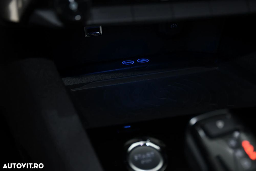 Peugeot 3008 PureTech 130 Stop & Start GPF EAT8 Allure - 38