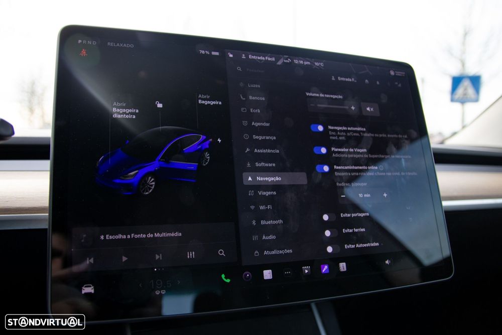 Tesla Model 3 Long-Range Dual Motor AWD - 41