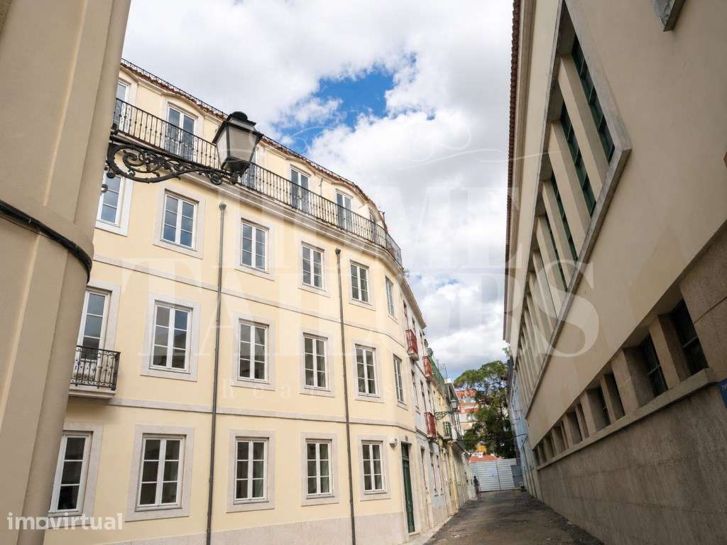Excelente Oportunidade de Investimento em Zona de Valorização Cresc... - Grande imagem: 2/34