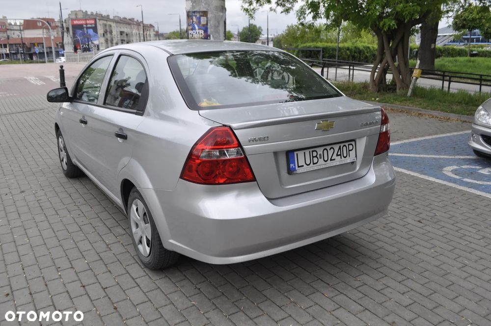 Chevrolet Aveo 1.2 LT - 4
