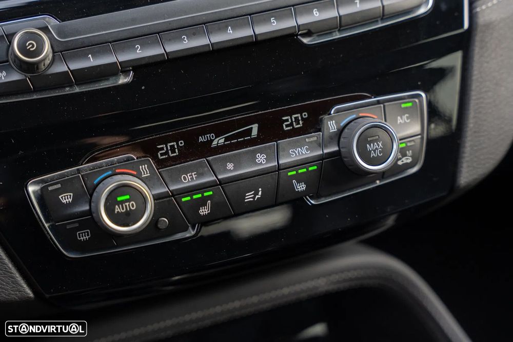 BMW X2 18 d sDrive Auto Pack M - 17