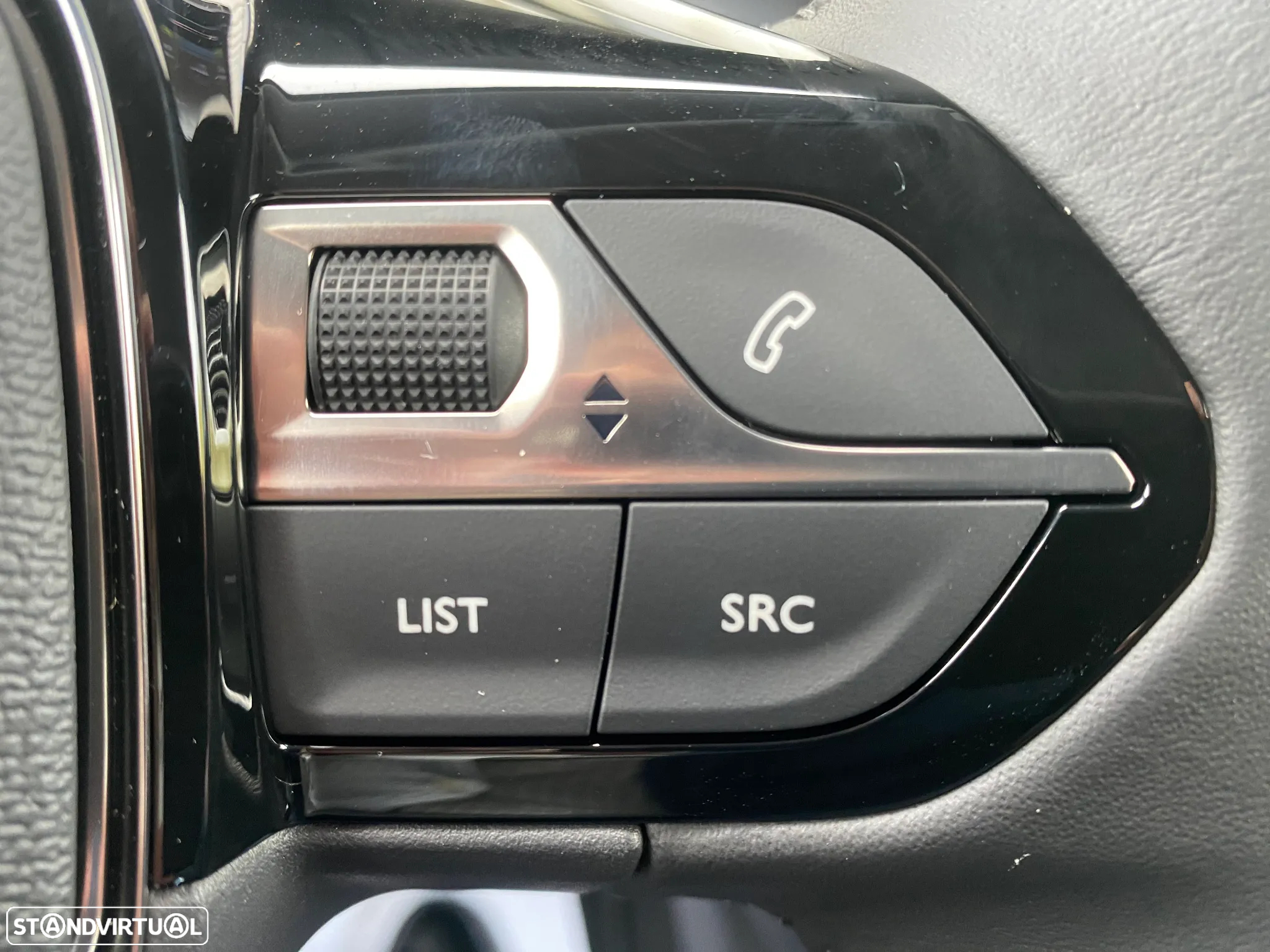 Peugeot e-208 50 kWh Active Pack - 27