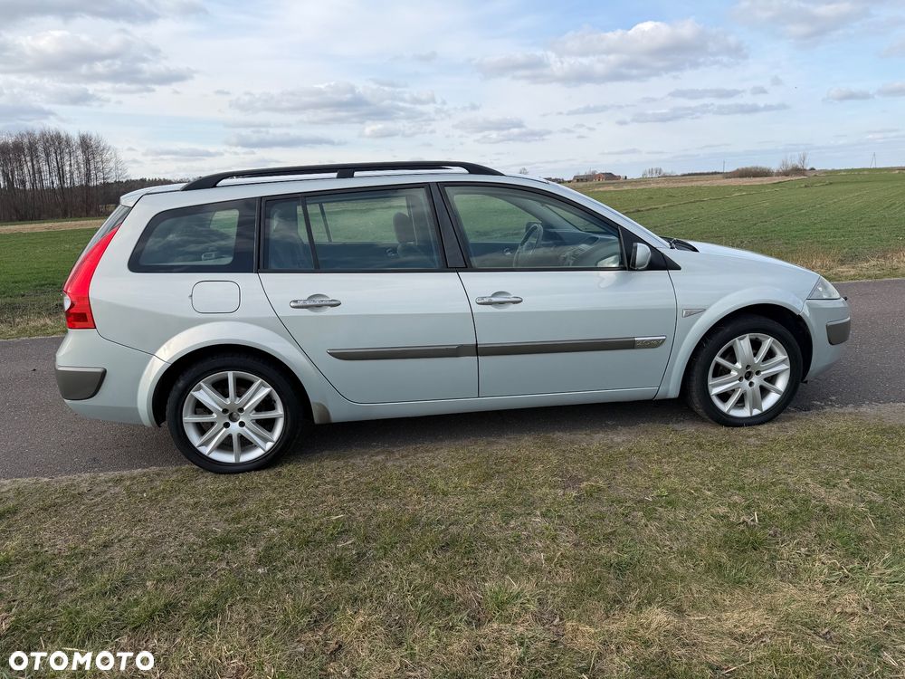 Renault Megane 2.0 Grandtour Luxe Privilege - 8