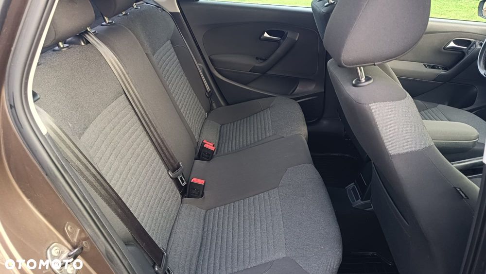 Volkswagen Polo 1.6 TDI DPF Highline - 8