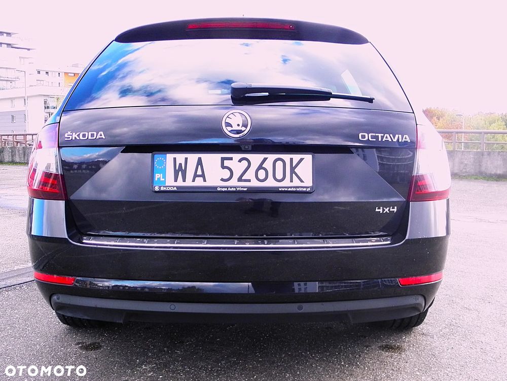 Skoda Octavia 2.0 TSI 4x4 Style DSG - 5