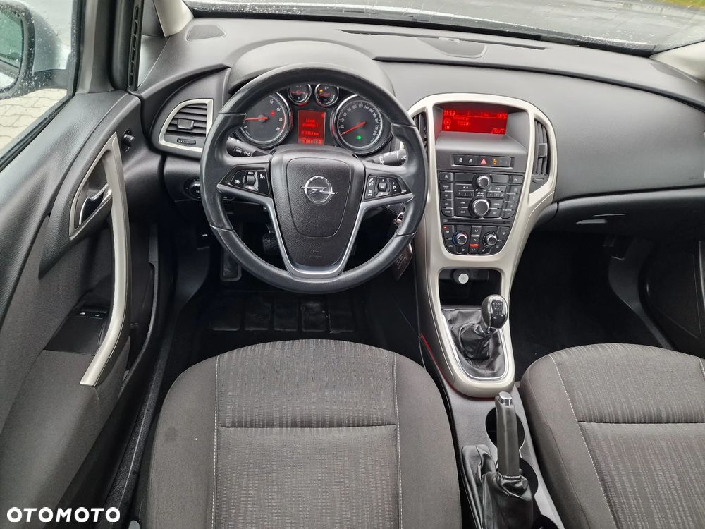 Opel Astra 1.4 Turbo Edition - 21