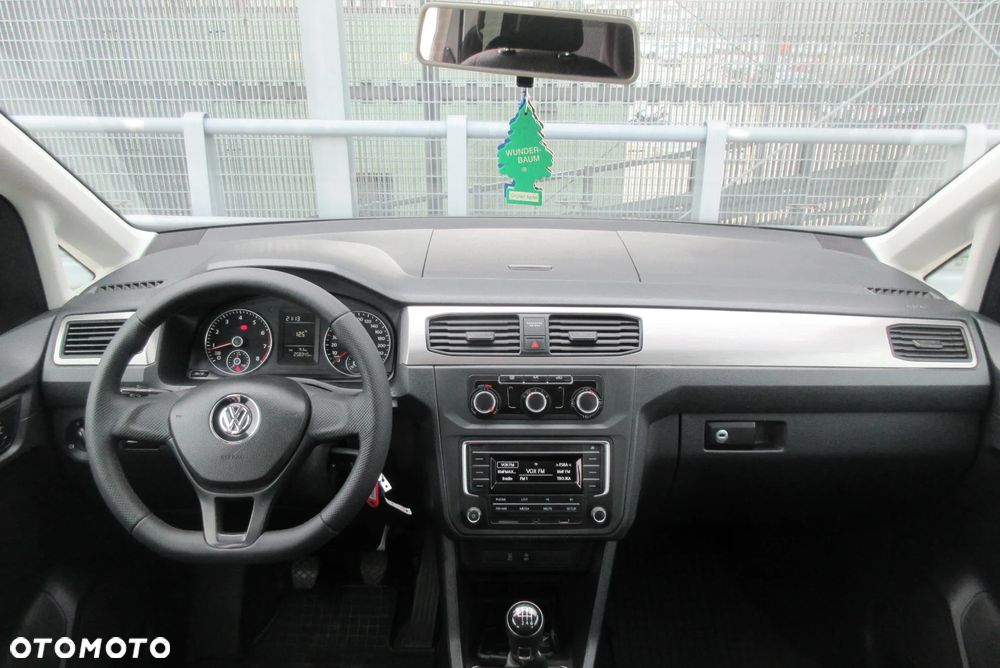Volkswagen Caddy - 18